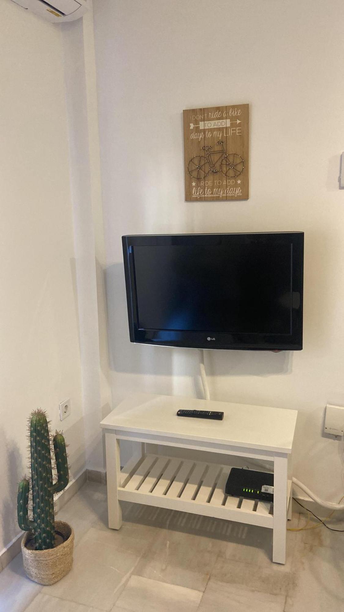 Apartamento acogedor con balcon en el Centro Ciudad Málaga Exterior foto