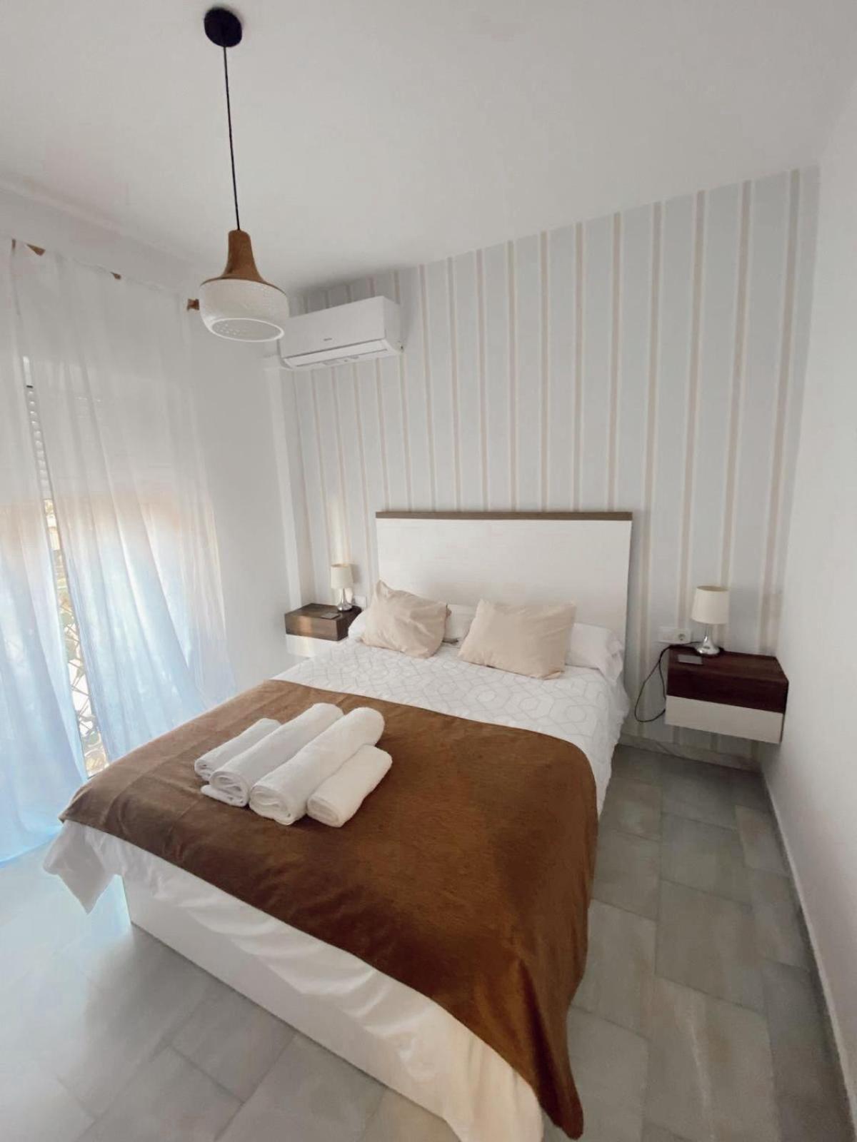 Apartamento acogedor con balcon en el Centro Ciudad Málaga Exterior foto